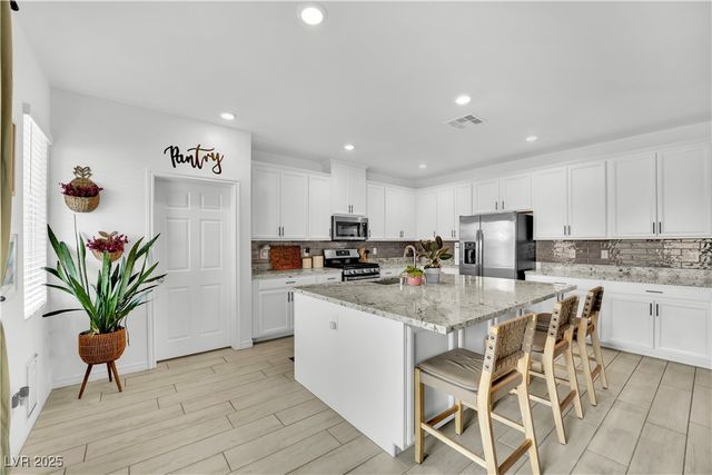 8142 Skye Plum Street, Las Vegas, NV 89166