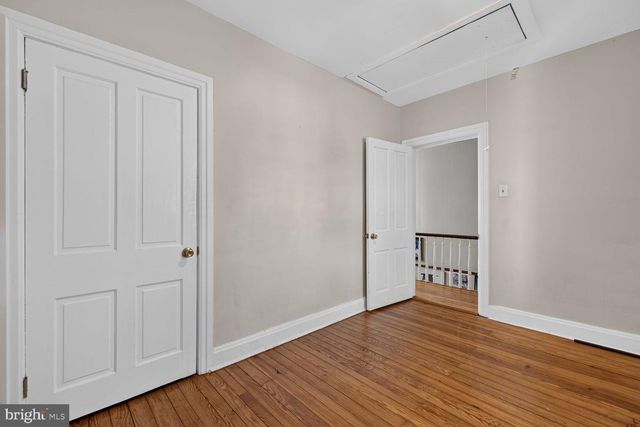 34 E NORTH AVE, Hagerstown, MD 21740