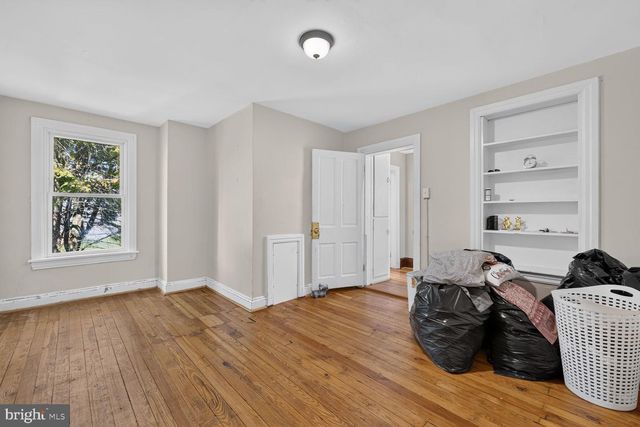 34 E NORTH AVE, Hagerstown, MD 21740