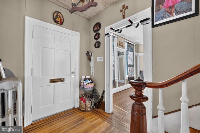 34 E NORTH AVE, Hagerstown, MD 21740