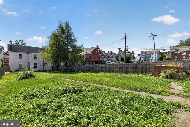 34 E NORTH AVE, Hagerstown, MD 21740