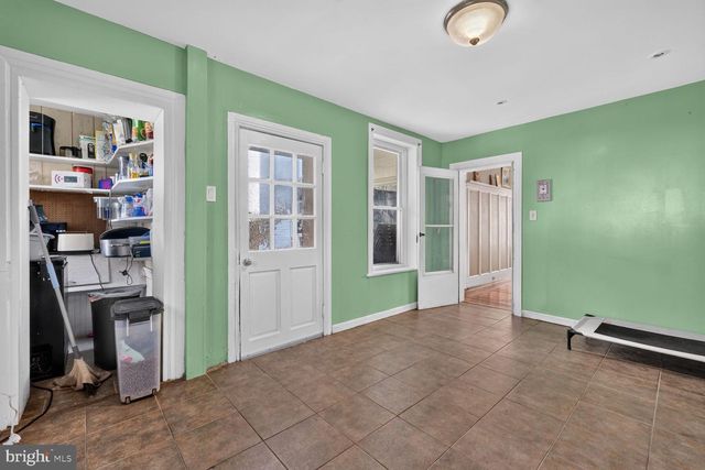 34 E NORTH AVE, Hagerstown, MD 21740