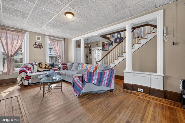 34 E NORTH AVE, Hagerstown, MD 21740