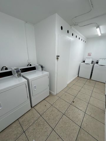 749 SE 15th Street 6, Fort Lauderdale, FL 33316