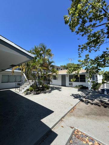 749 SE 15th Street 6, Fort Lauderdale, FL 33316