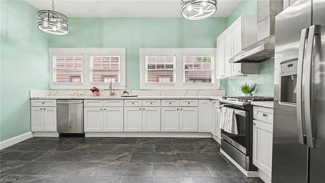 304 W Ray Avenue, High Point, NC 27262