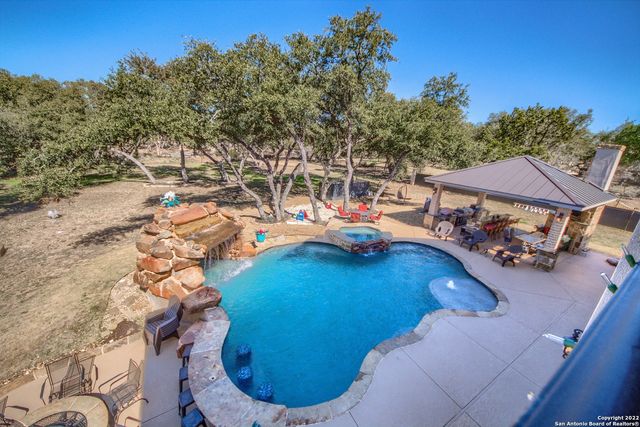 9811 KLEIN CT, New Braunfels, TX 78132