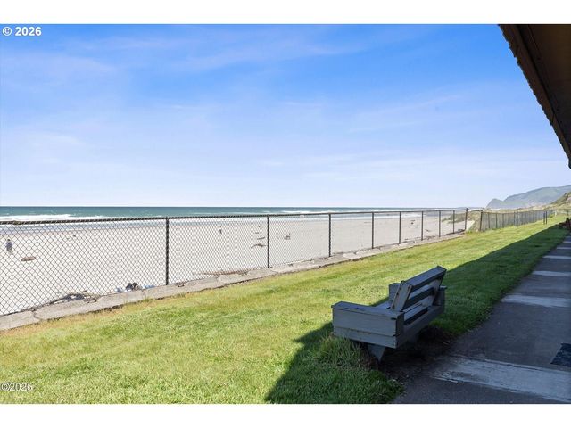 145 Nw INLET Ave, Lincoln City, OR 97367