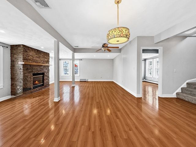 71 Winslow St, Everett, MA 02149