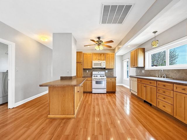 71 Winslow St, Everett, MA 02149