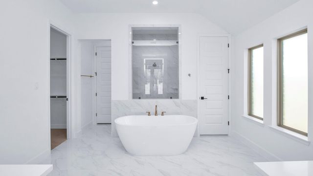 470 Lone Ranger Drive, Montgomery, TX 77316