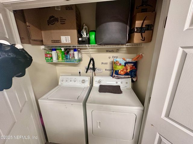 12311 KENSINGTON LAKES Drive 205, Jacksonville, FL 32246