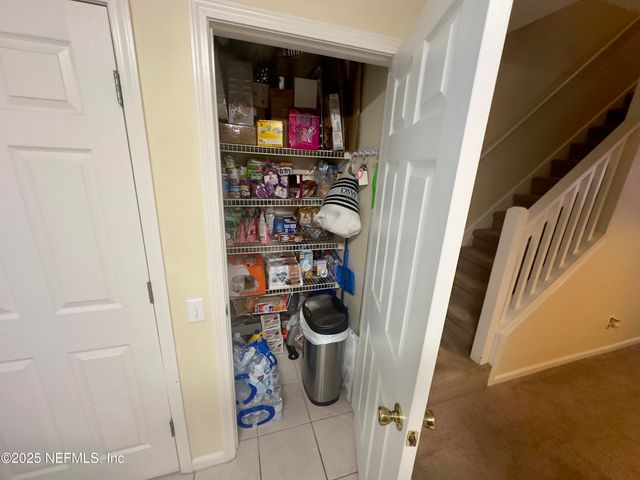 12311 KENSINGTON LAKES Drive 205, Jacksonville, FL 32246