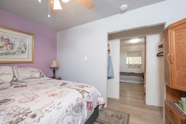 43191 W Sugar Pine Drive, Oakhurst, CA 93644