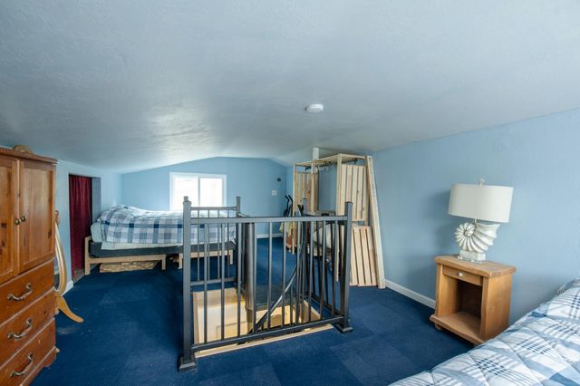 43191 W Sugar Pine Drive, Oakhurst, CA 93644