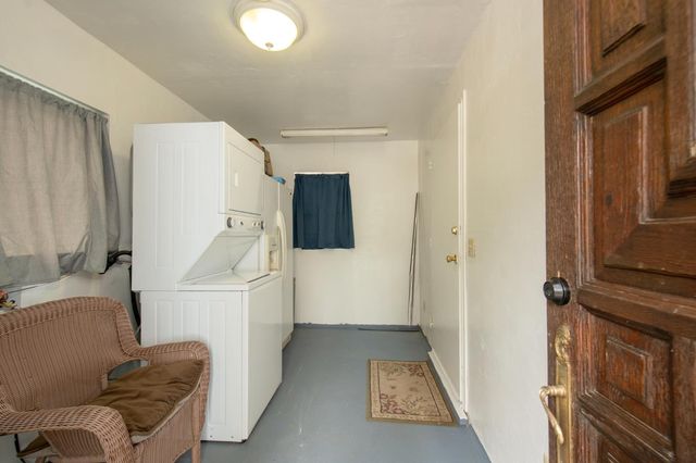 43191 W Sugar Pine Drive, Oakhurst, CA 93644