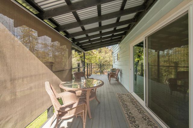 43191 W Sugar Pine Drive, Oakhurst, CA 93644