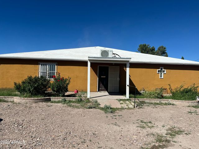 4250 W Jefferson Road, Elfrida, AZ 85610