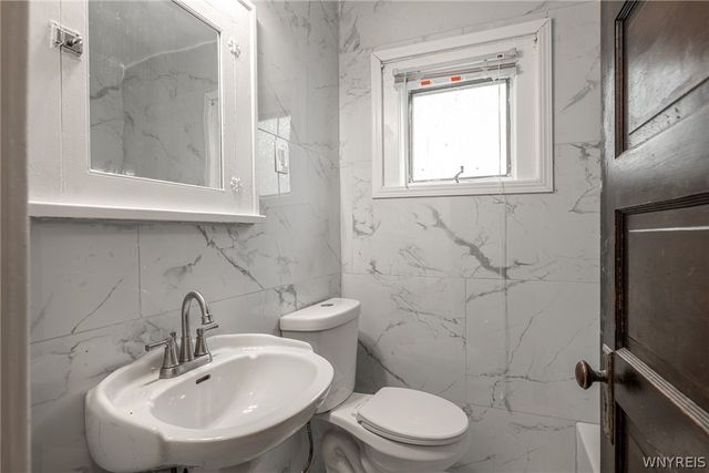 504 Hewitt Avenue, Buffalo, NY 14215