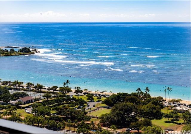 987 Queen Street 3802, Honolulu, HI 96814