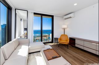 987 Queen Street 3802, Honolulu, HI 96814