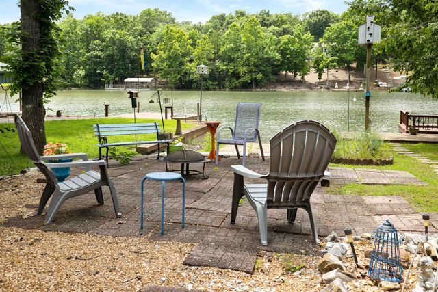 246 E Lakeshore Dr Drive, Cherokee Village, AR 72529