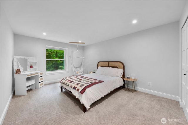 33911 NE 66th Street, Carnation, WA 98014