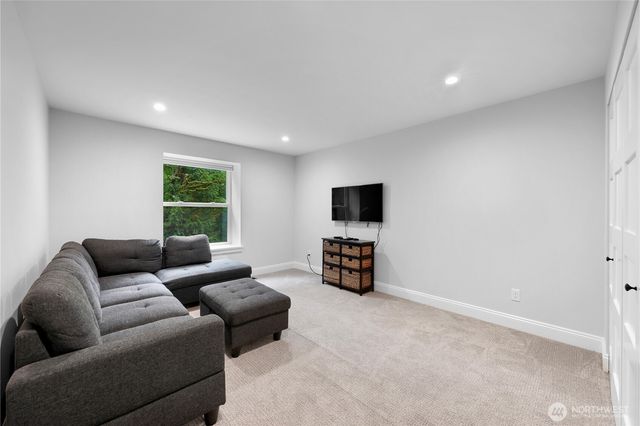 33911 NE 66th Street, Carnation, WA 98014