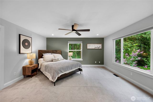 33911 NE 66th Street, Carnation, WA 98014