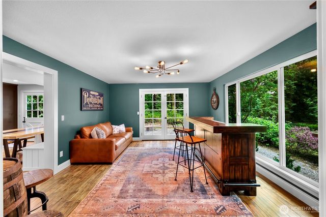 33911 NE 66th Street, Carnation, WA 98014