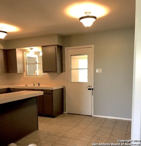 175 Harrigan Ct, Alamo Heights, TX 78209