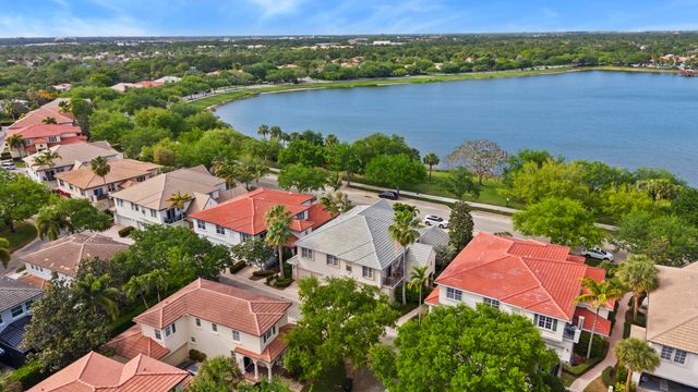 161 Evergrene Parkway, Palm Beach Gardens, FL 33410