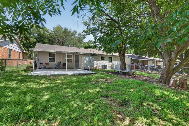 2635 Linhaven Drive, Mesquite, TX 75150