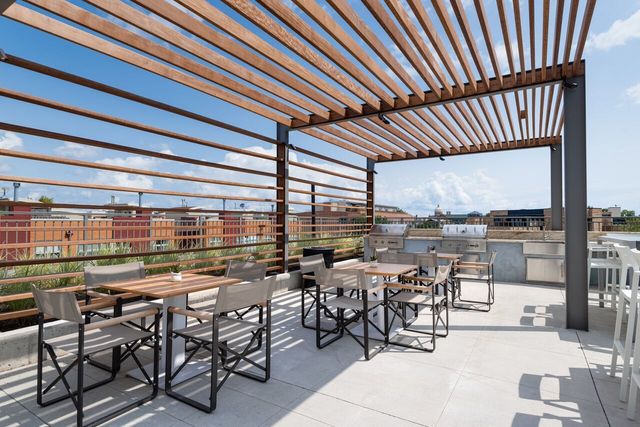 1743 N LEAVITT Street 305, Chicago, IL 60647