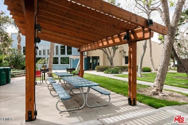 656 Sunfish Way, Port Hueneme, CA 93041