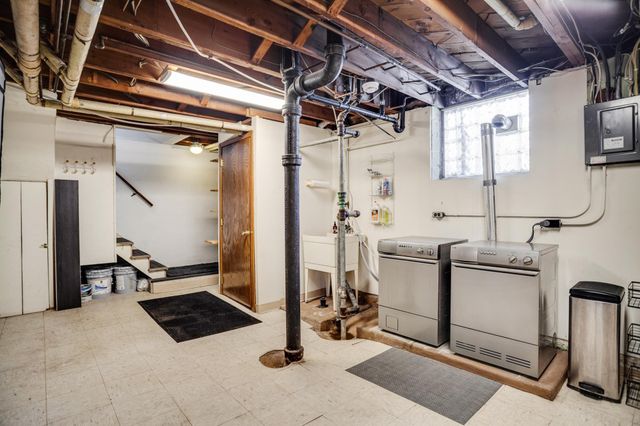 5345 Knox Avenue S, Minneapolis, MN 55419