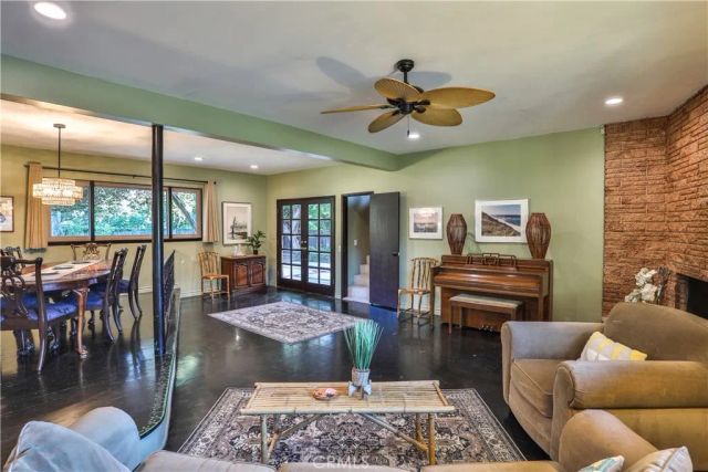 846 W 10th Street, Claremont, CA 91711