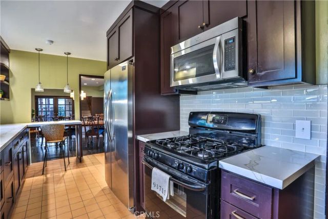 846 W 10th Street, Claremont, CA 91711