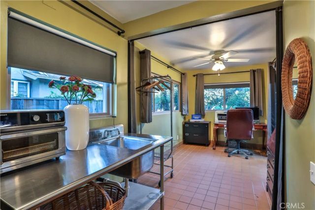 846 W 10th Street, Claremont, CA 91711