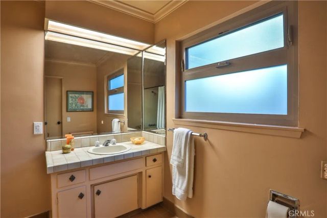 846 W 10th Street, Claremont, CA 91711