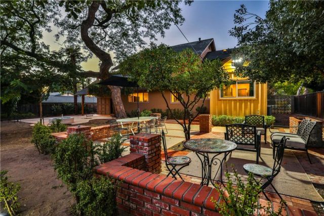 846 W 10th Street, Claremont, CA 91711