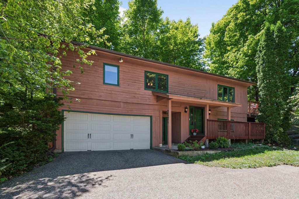 3021 Devon Lane, Mound, MN 55364