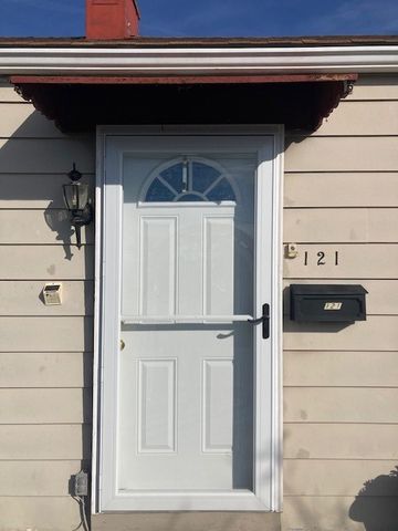 121 Pennsylvania, Monessen, PA 15062