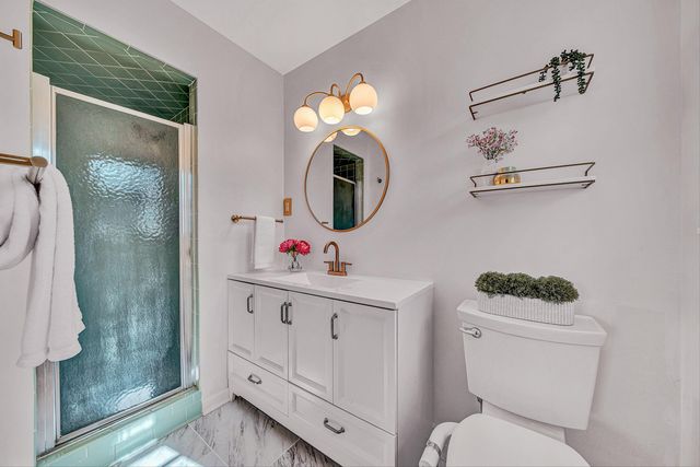 5918 Green Ridge RD, Roanoke, VA 24019