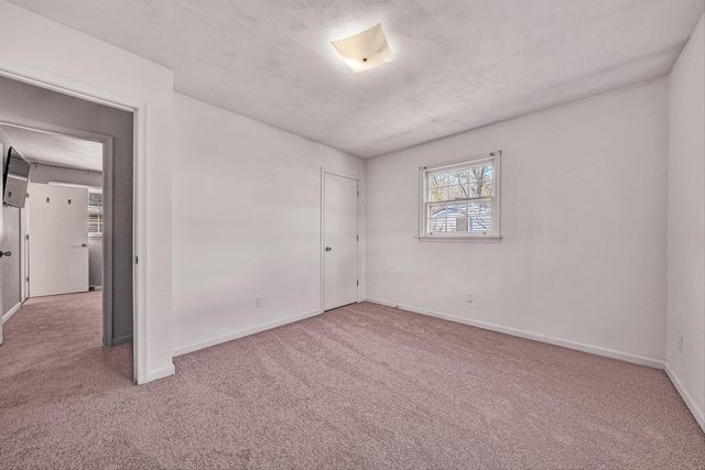 5918 Green Ridge RD, Roanoke, VA 24019