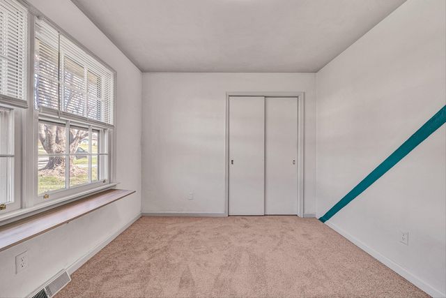 5918 Green Ridge RD, Roanoke, VA 24019