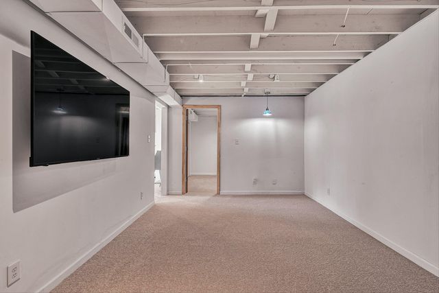 5918 Green Ridge RD, Roanoke, VA 24019