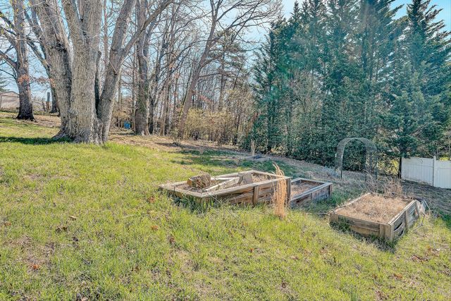 5918 Green Ridge RD, Roanoke, VA 24019