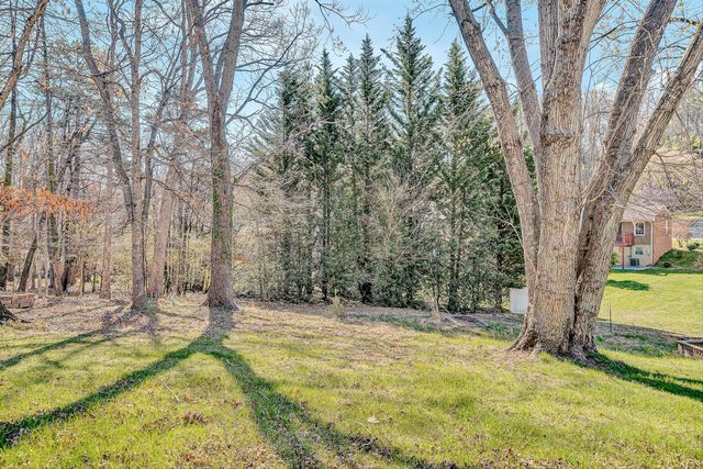 5918 Green Ridge RD, Roanoke, VA 24019