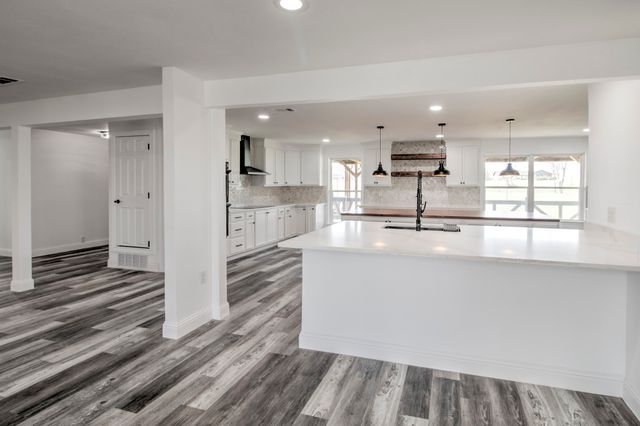 3884 E Lois Road, Sanger, TX 76266